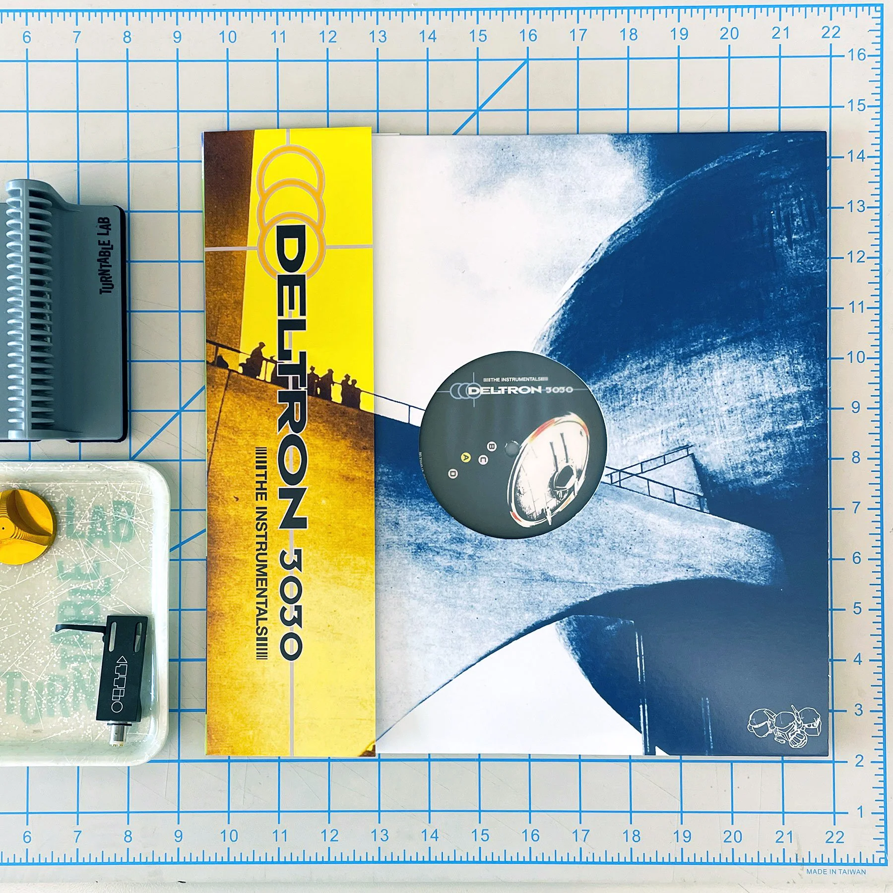 Deltron 3030: Deltron 3030 Instrumentals Vinyl 2LP - Image 5