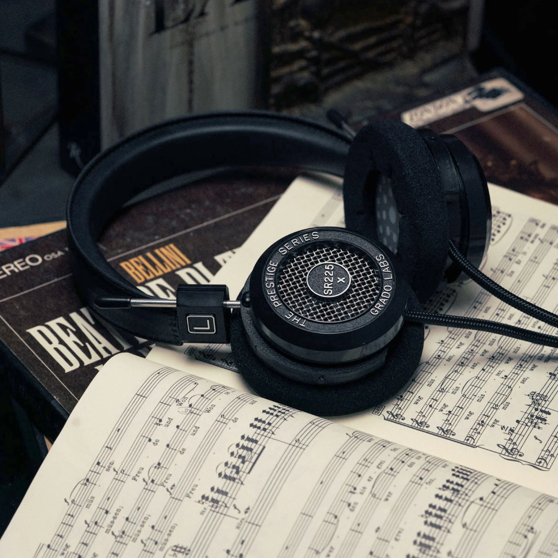 Grado: SR225X Prestige Series Headphones - Image 3