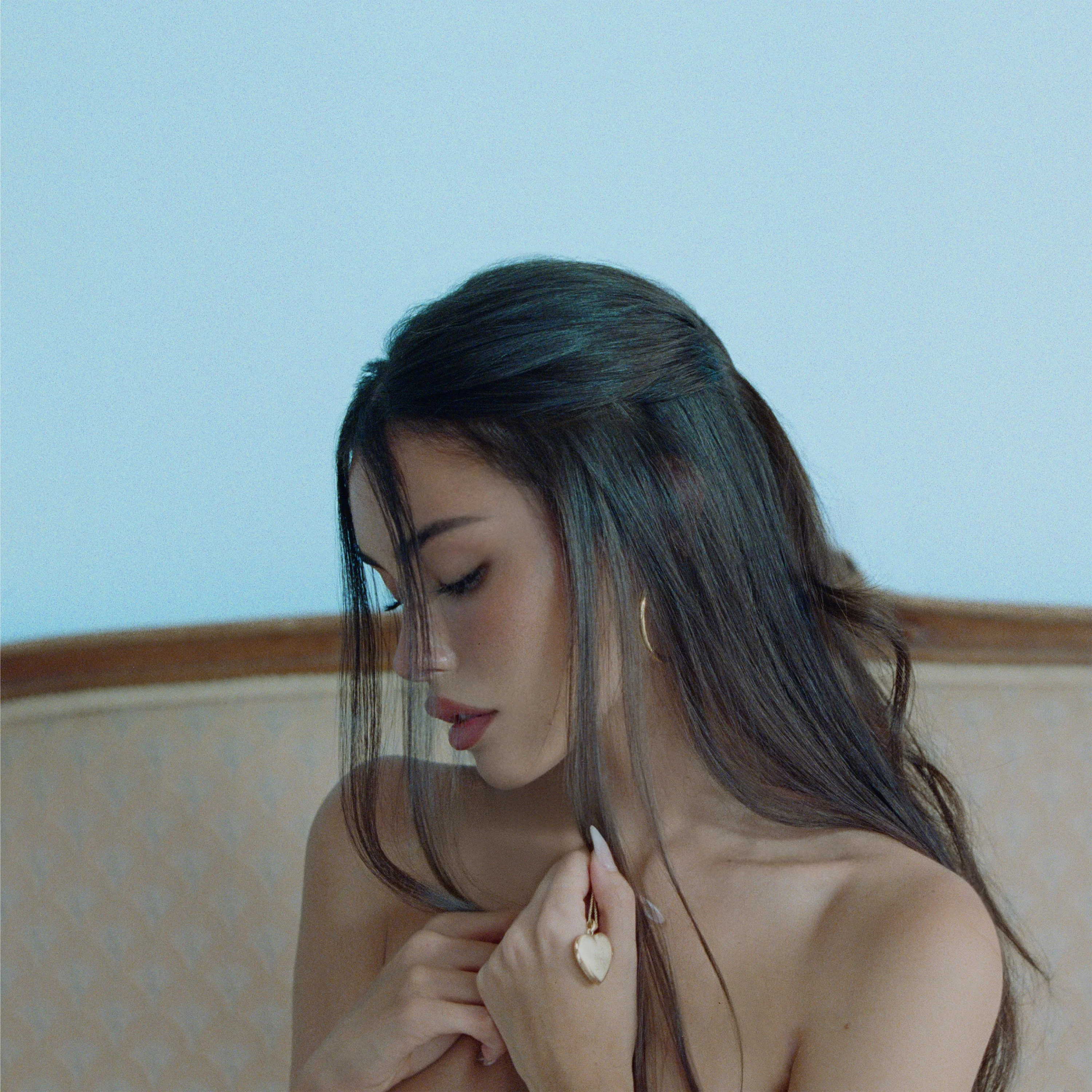 Madison Beer: Locket (Colored Vinyl) Vinyl LP