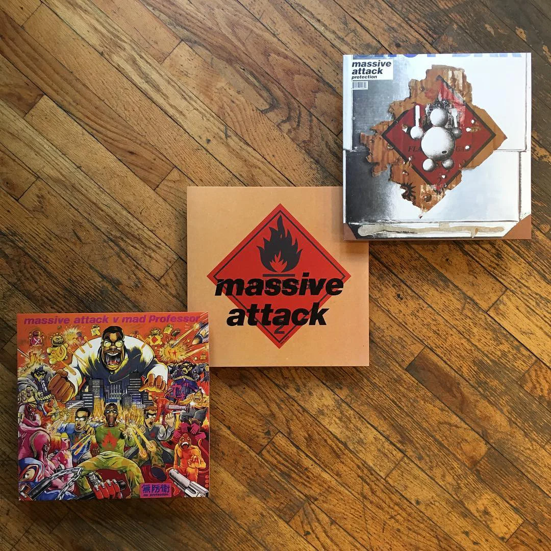 Massive Attack: Massive Attack V. Mad Professor - No Protection Vinyl LP - Image 2