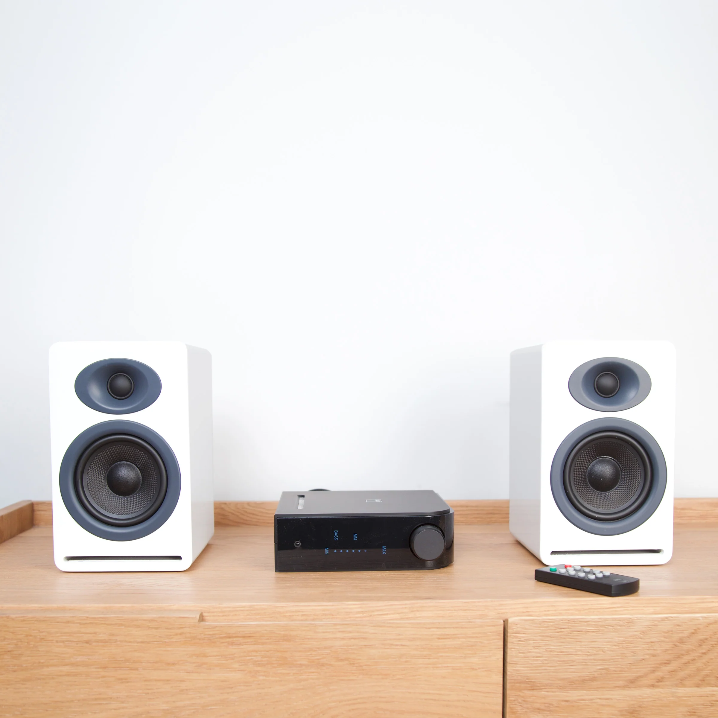 NAD: D3020 V2 Amplfier / Audioengine P4 / Passive Speaker Package - Image 2