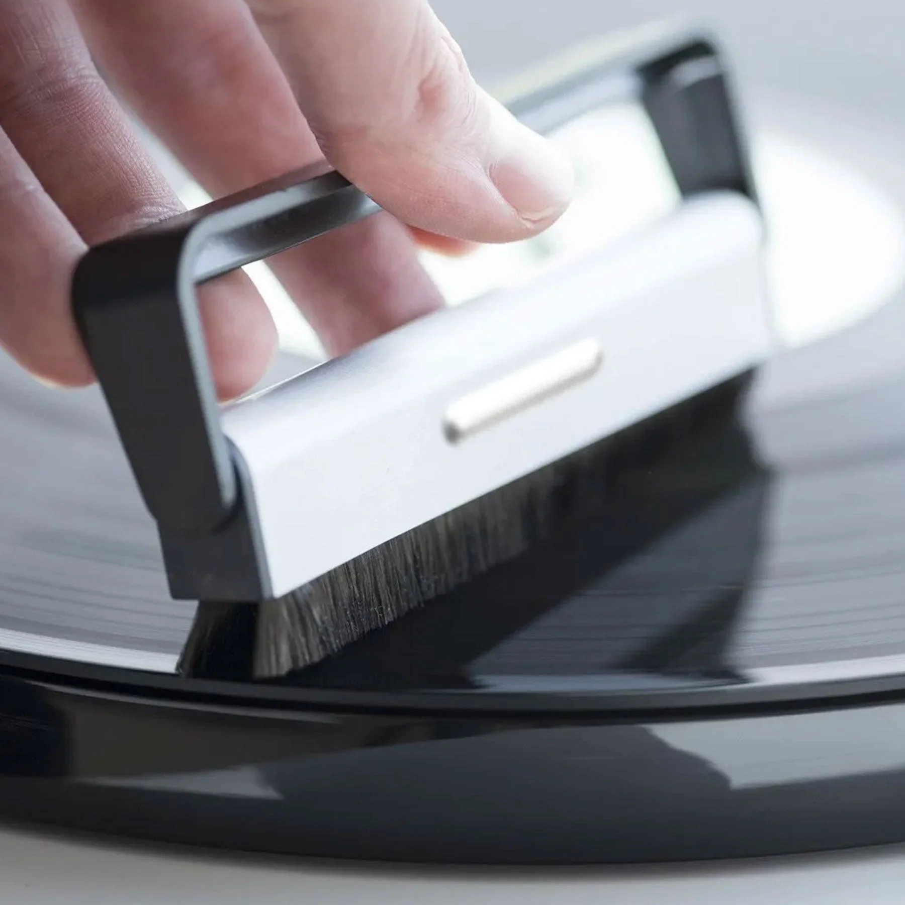 Pro-Ject: Cleaning Set Advanced (Brush It Record Brush / Clean It Stylus Brush / Vinyl Clean Compound) - Image 4