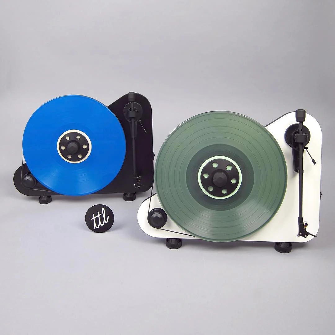 Pro-Ject: Vertical Turntable Right w/ Bluetooth - Black (VT-E BT R) - Image 8