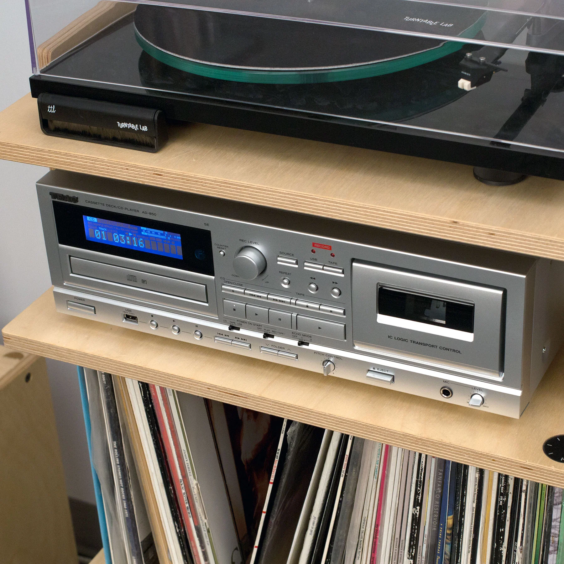 Teac: AD-850 Cassette Player / CD Player / USB Recorder (AD850SES) - Silver - Image 2